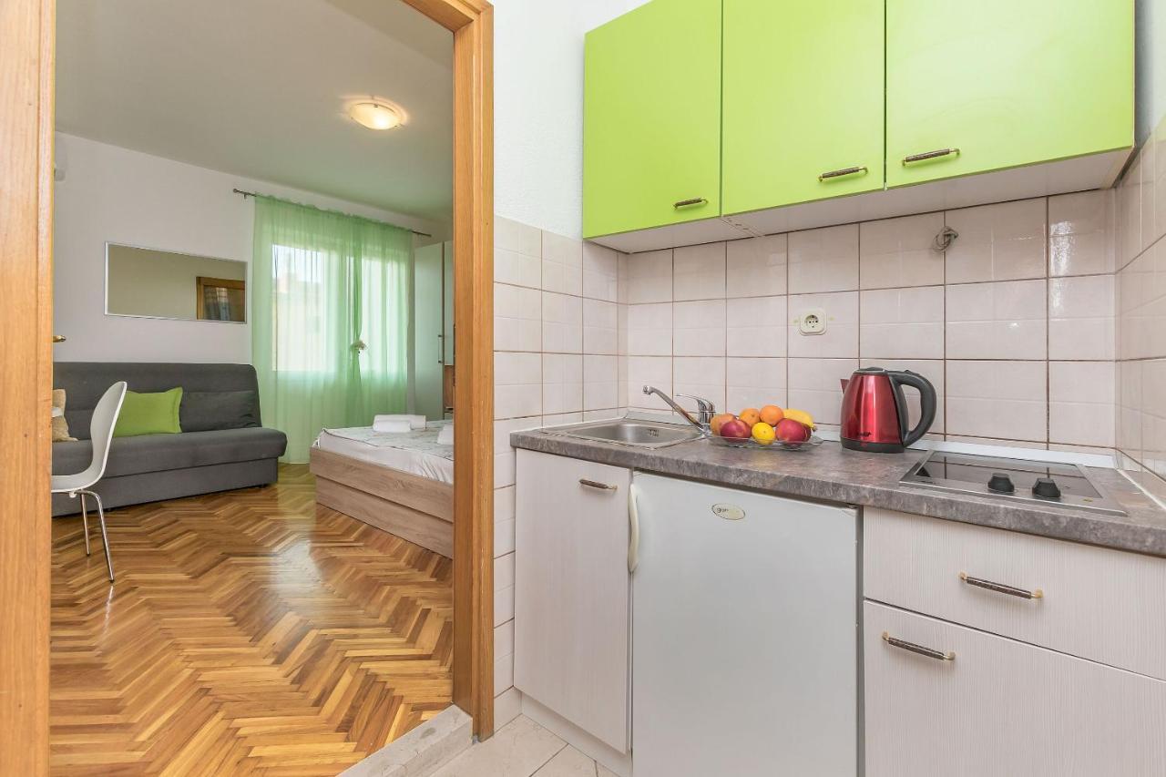 Apartments And Room Nevenka Makarska Værelse billede